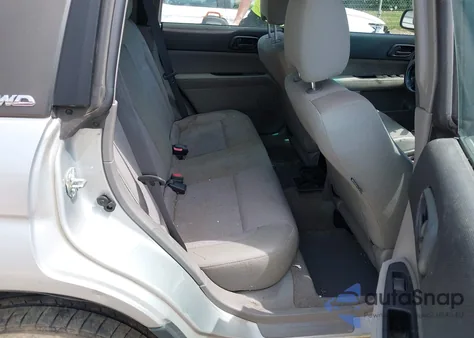 2004 Subaru Forester 2.5X from USA, damaged, VIN JF1SG63644H757617